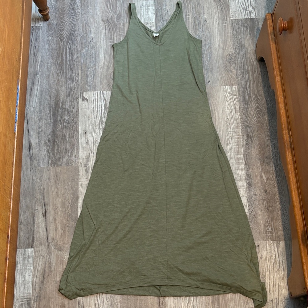 Old Navy Olive Green Maxi Dress